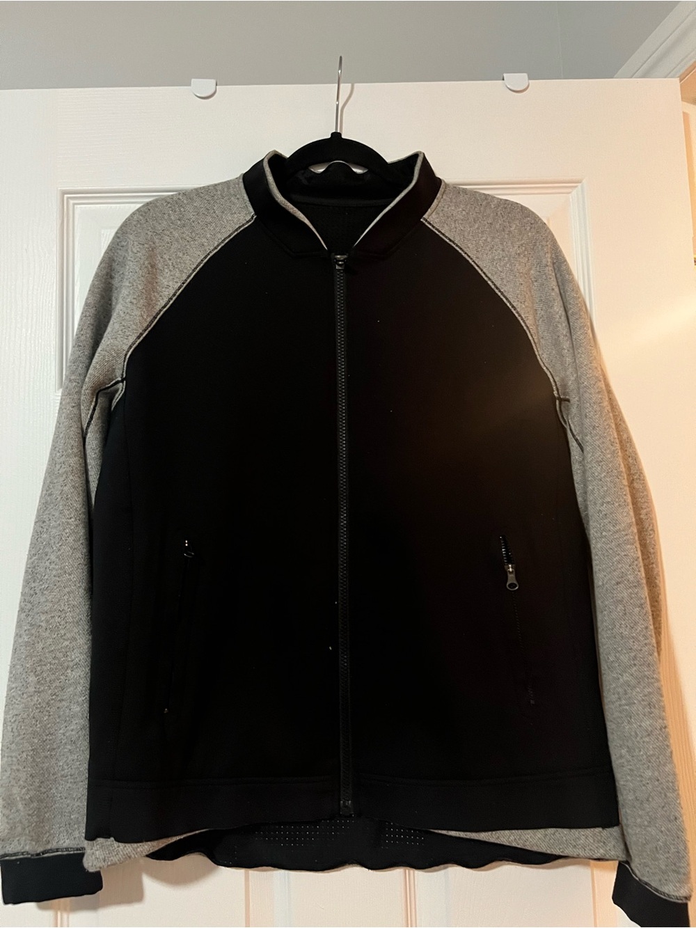 Lululemon Black and Gray Full-Zip Athletic Jacket